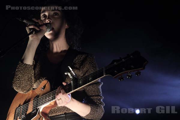 ST VINCENT - 2011-11-30 - PARIS - Cafe de la Danse - 